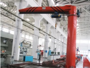 該產(chǎn)品固定在牢固的地基上，主要用在車間、倉庫等室內(nèi)場地，若用于室外需在起重機(jī)頂部裝設(shè)防雨棚。